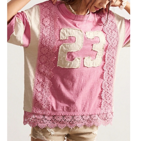 Color block Floral Lace Round neck oversized Short Sleeve Top - Picture 2 of 3